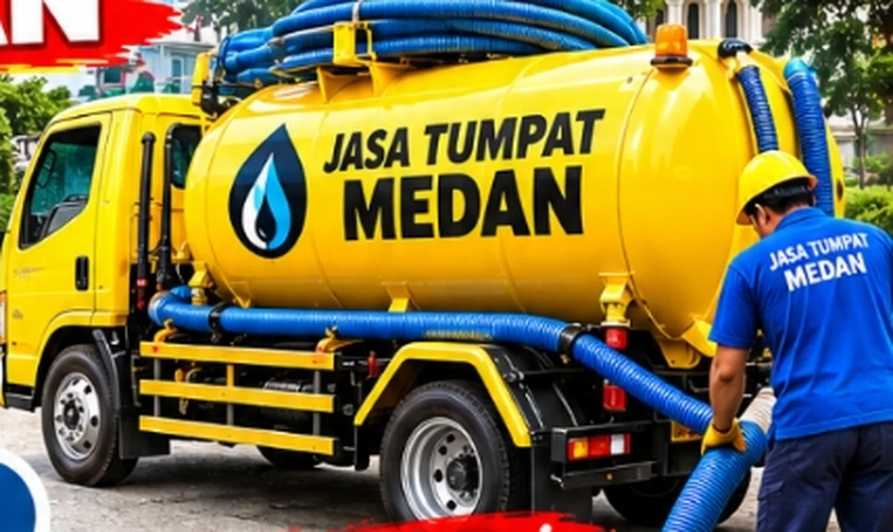 Truk sedot tinja Jasa Tumpat Medan dengan latar masjid kota Medan
